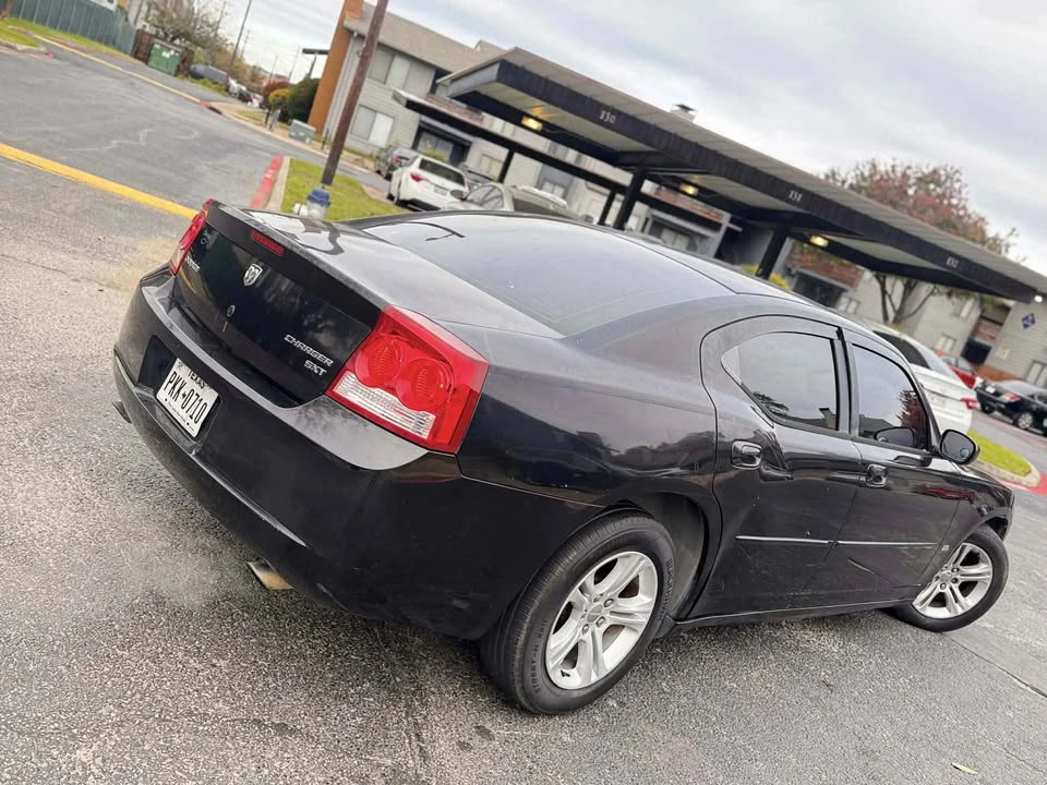 2010 Dodge Charger 6th Gen - Image 9 of 12