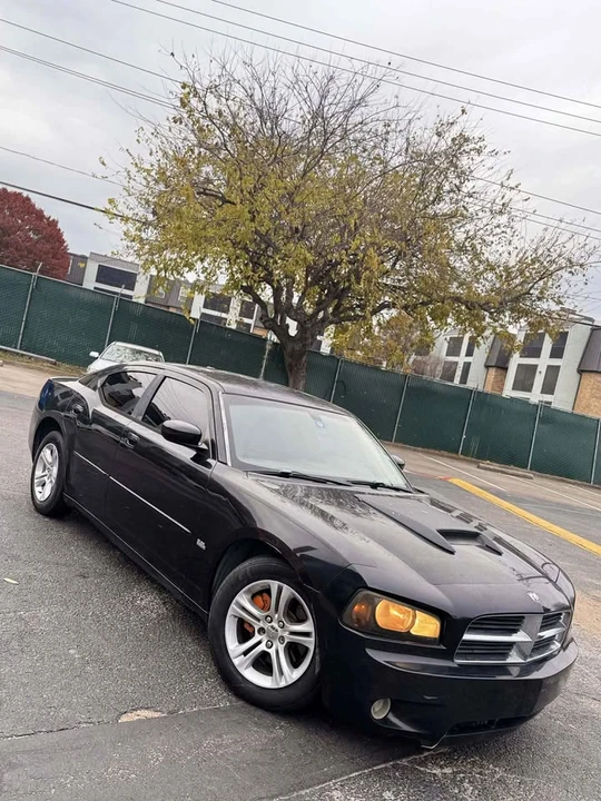 2010 Dodge Charger 6th Gen - Image 11 of 12