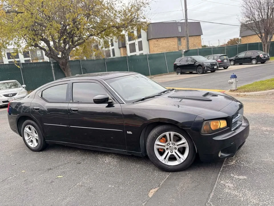 2010 Dodge Charger 6th Gen - Image 7 of 12