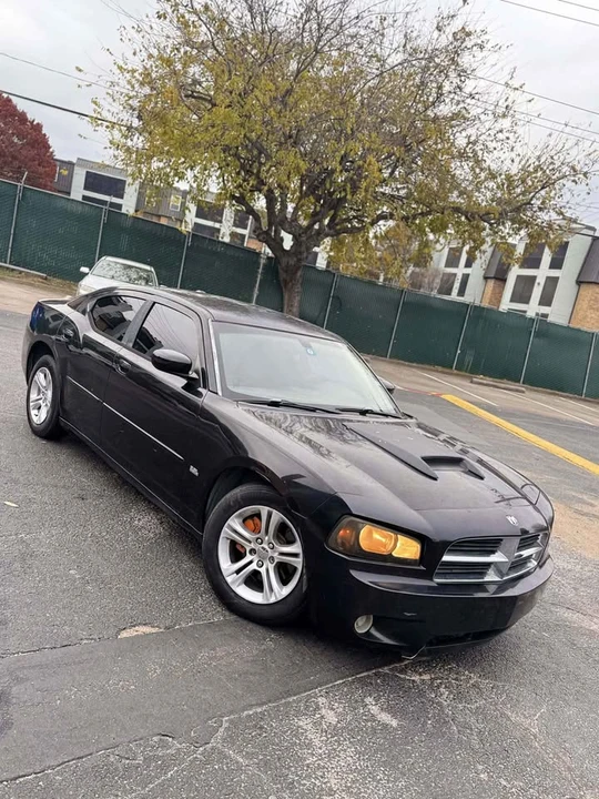 2010 Dodge Charger 6th Gen - Image 4 of 12