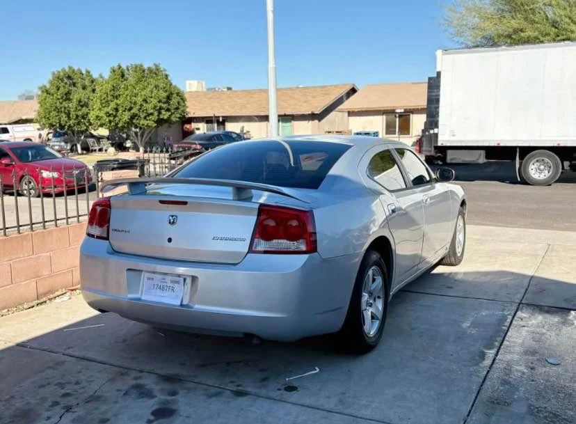 2010 Dodge Charger 6th Gen - Image 3 of 7