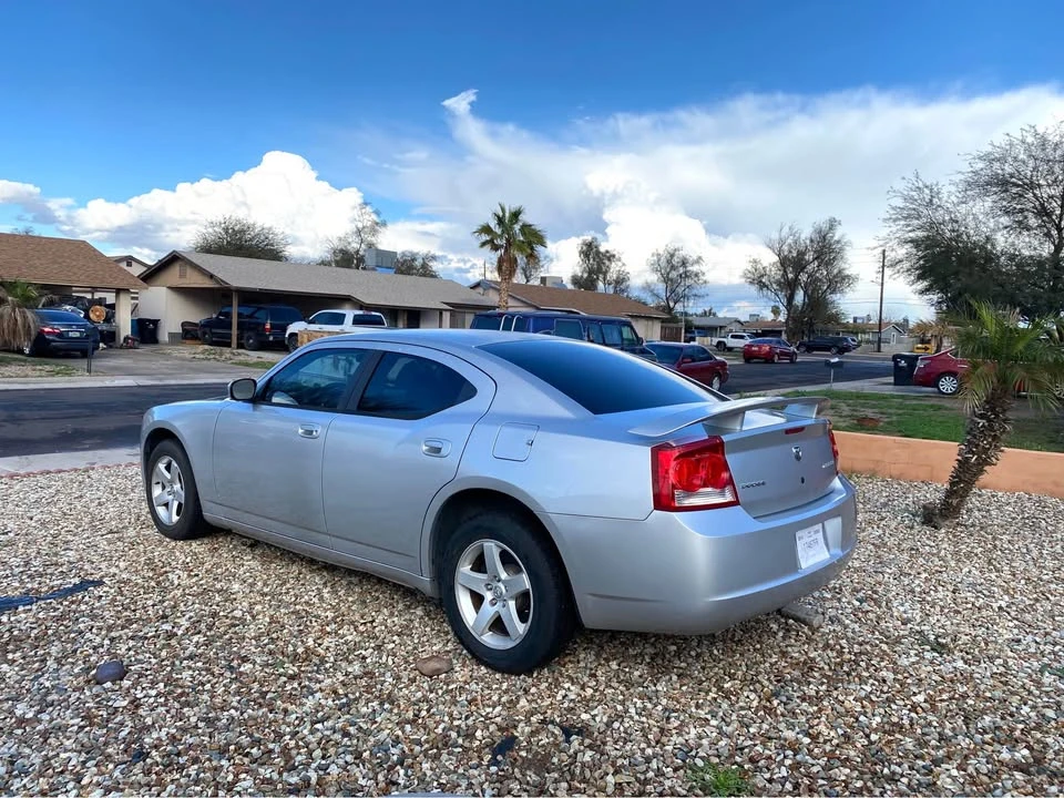 2010 Dodge Charger 6th Gen - Image 4 of 12