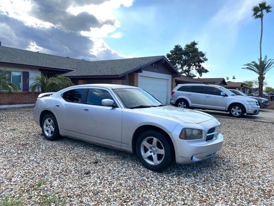 2010 Dodge Charger 6th Gen - Image 7 of 12
