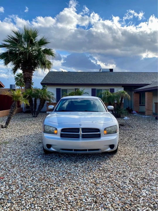 2010 Dodge Charger 6th Gen - Image 3 of 12