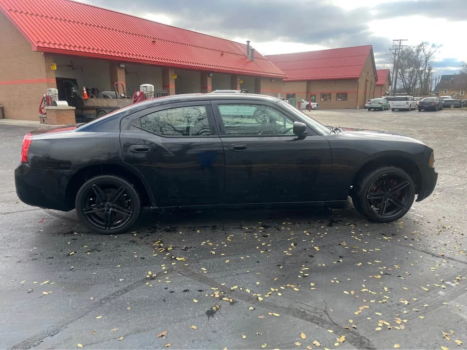 2010 Dodge Charger 6th Gen - Image 2 of 14