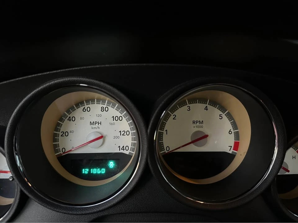 2010 Dodge Charger 6th Gen - Image 18 of 20