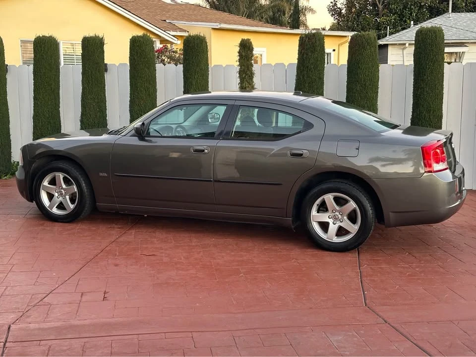 2010 Dodge Charger 6th Gen - Image 5 of 20