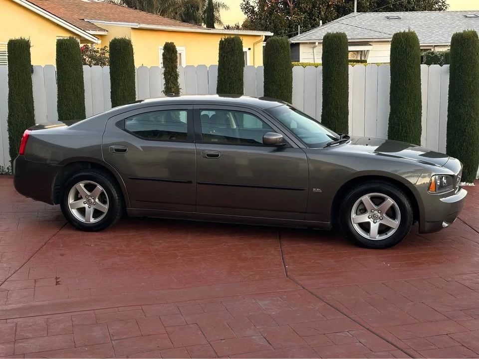 2010 Dodge Charger 6th Gen - Image 6 of 20