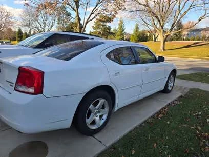 2010 Dodge Charger 6th Gen - Image 9 of 9