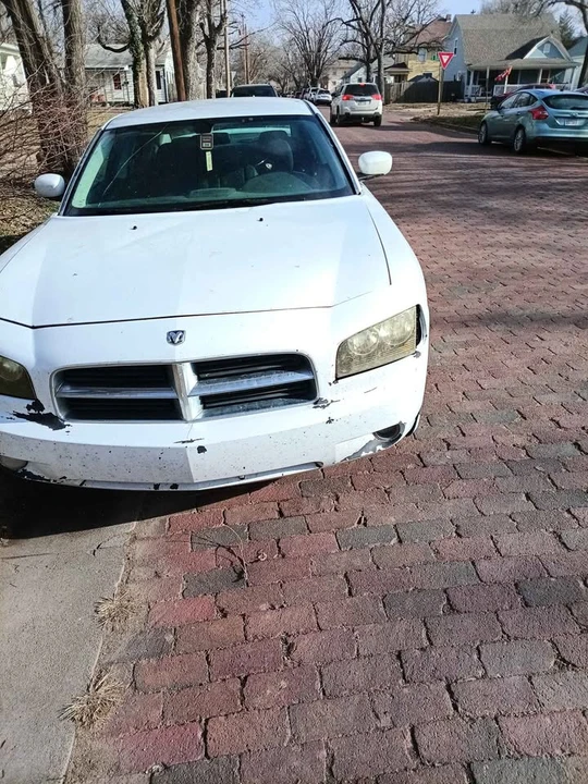 2010 Dodge Charger 6th Gen - Image 3 of 3