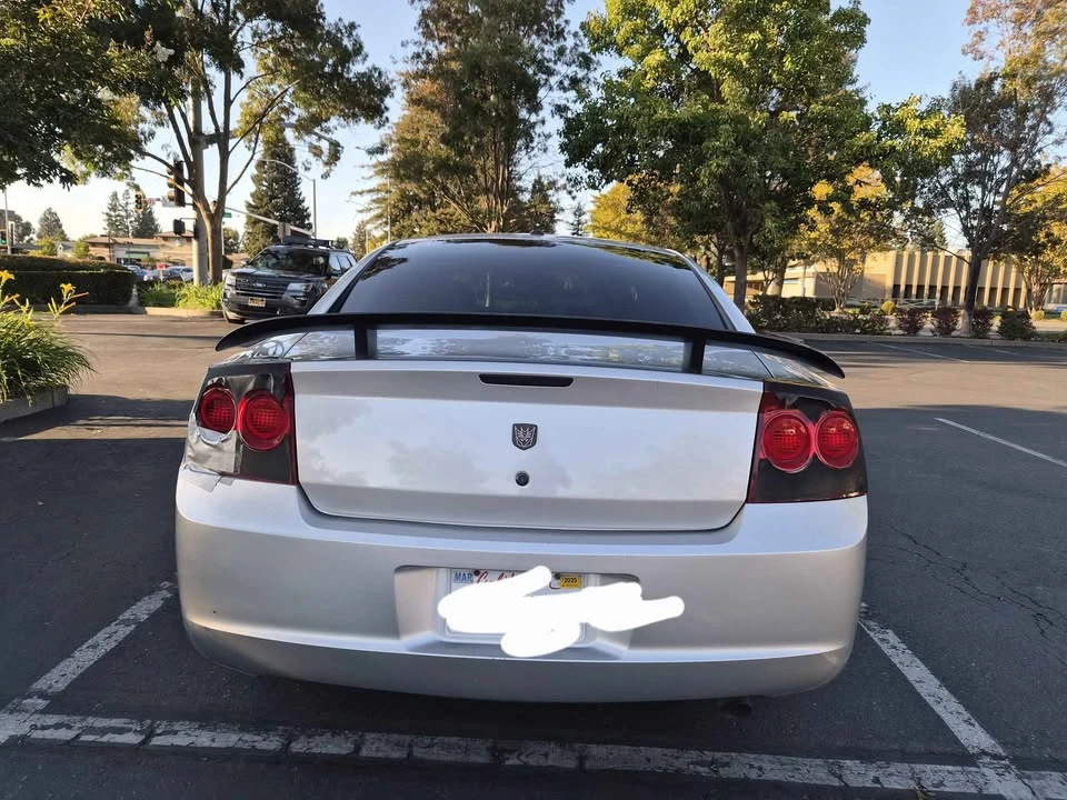 2010 Dodge Charger 6th Gen - Image 11 of 16