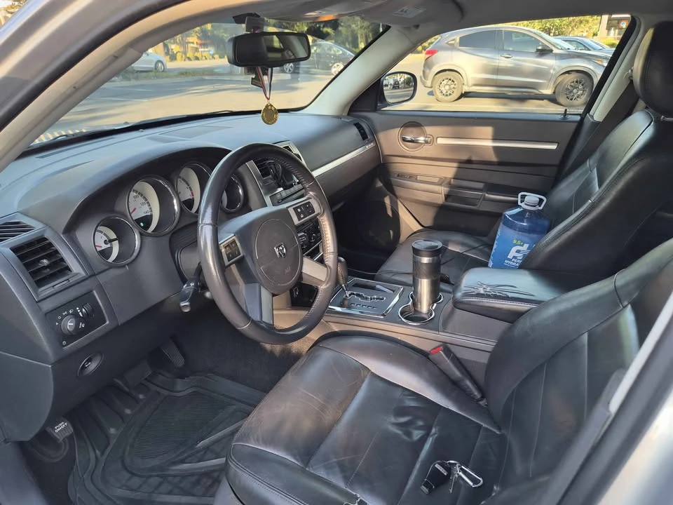 2010 Dodge Charger 6th Gen - Image 10 of 16