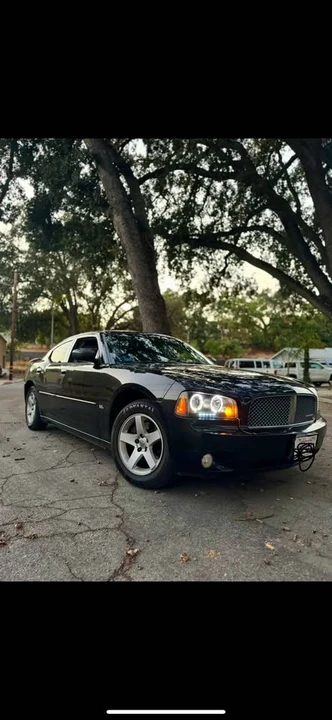 2010 Dodge Charger 6th Gen - Image 15 of 15