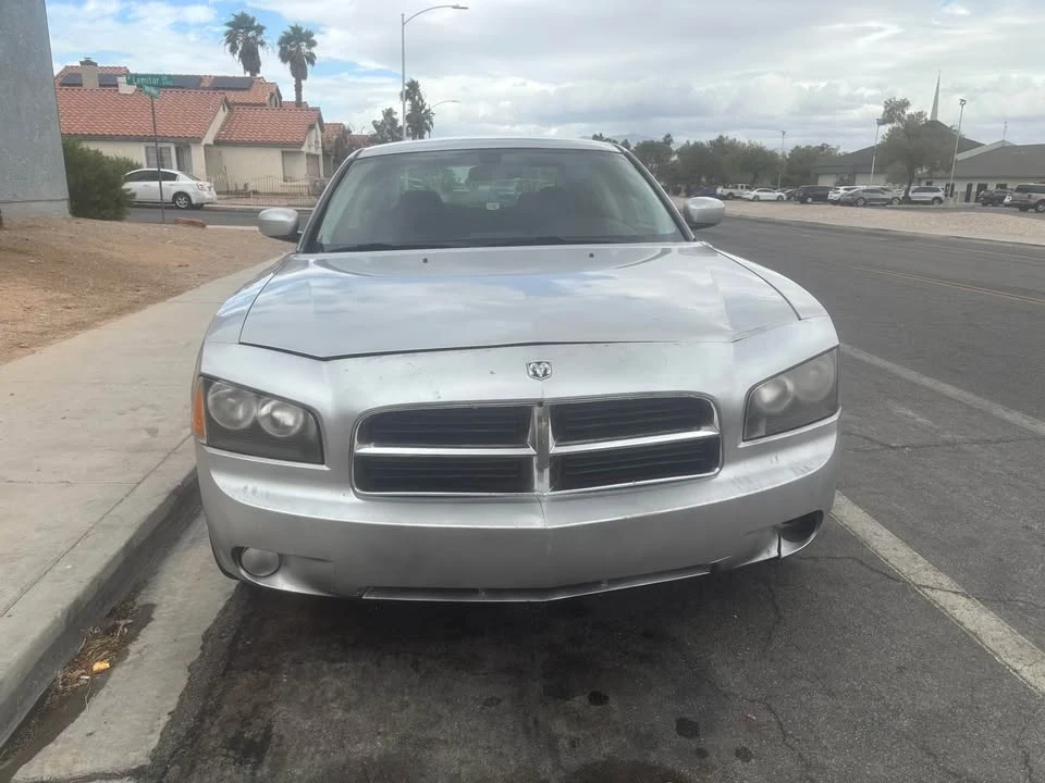 2010 Dodge Charger 6th Gen - Image 2 of 9