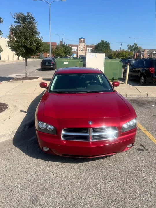 2010 Dodge Charger 6th Gen - Image 2 of 2