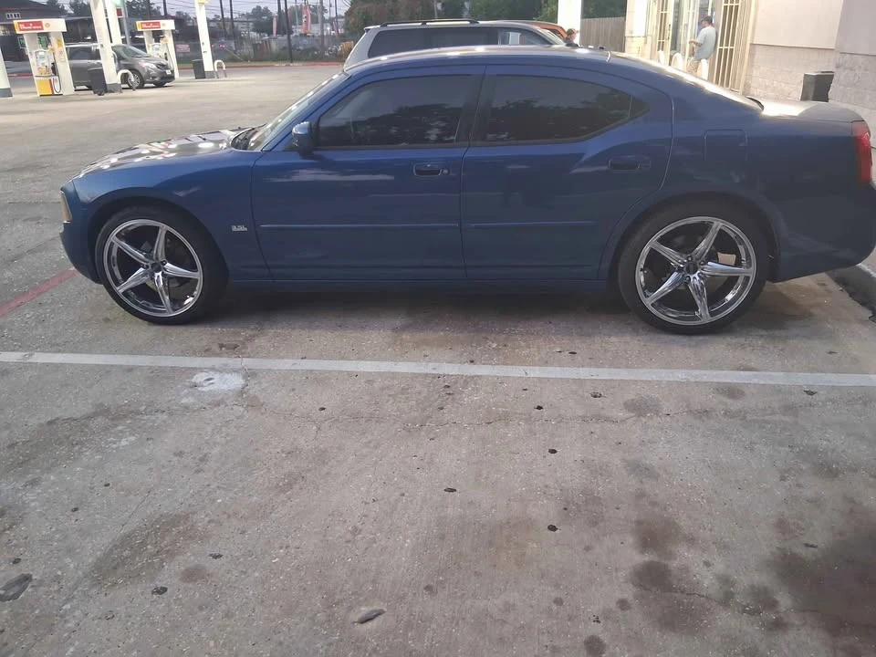 2010 Dodge Charger 6th Gen - Image 13 of 13