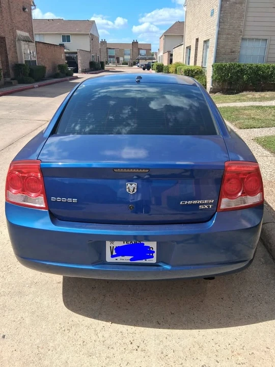 2010 Dodge Charger 6th Gen - Image 2 of 13
