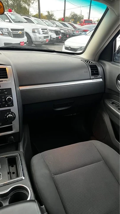 2010 Dodge Charger 6th Gen - Image 12 of 16