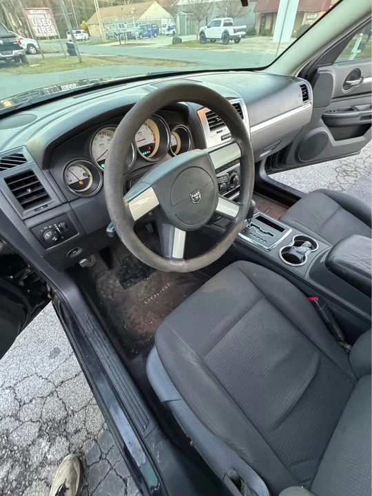 2010 Dodge Charger 6th Gen - Image 10 of 11