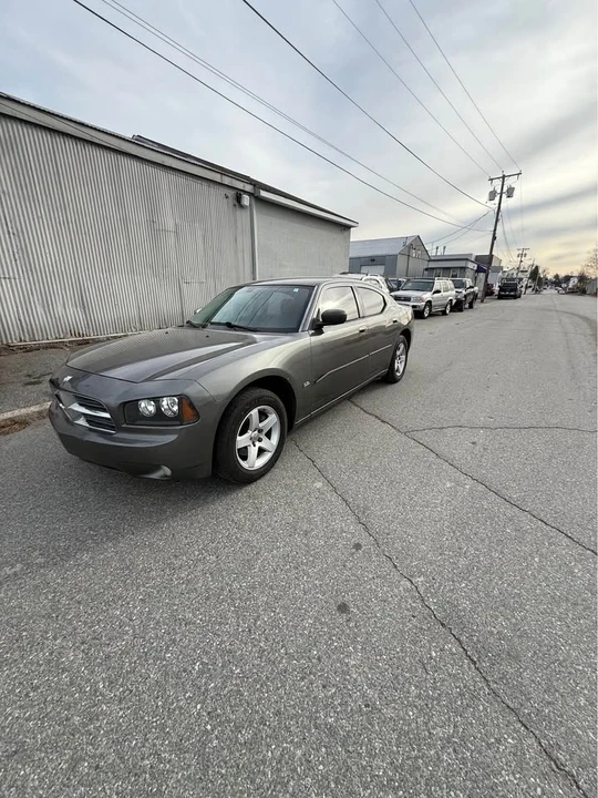 2010 Dodge Charger 6th Gen - Image 12 of 13