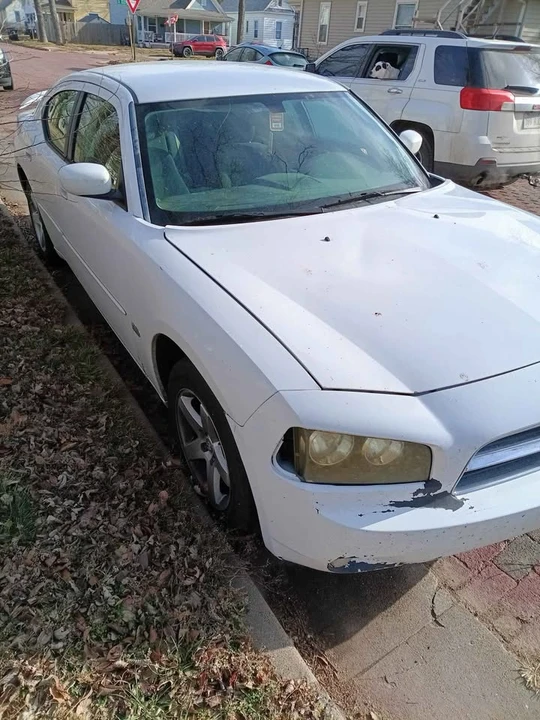 2010 Dodge Charger 6th Gen - Image 3 of 3