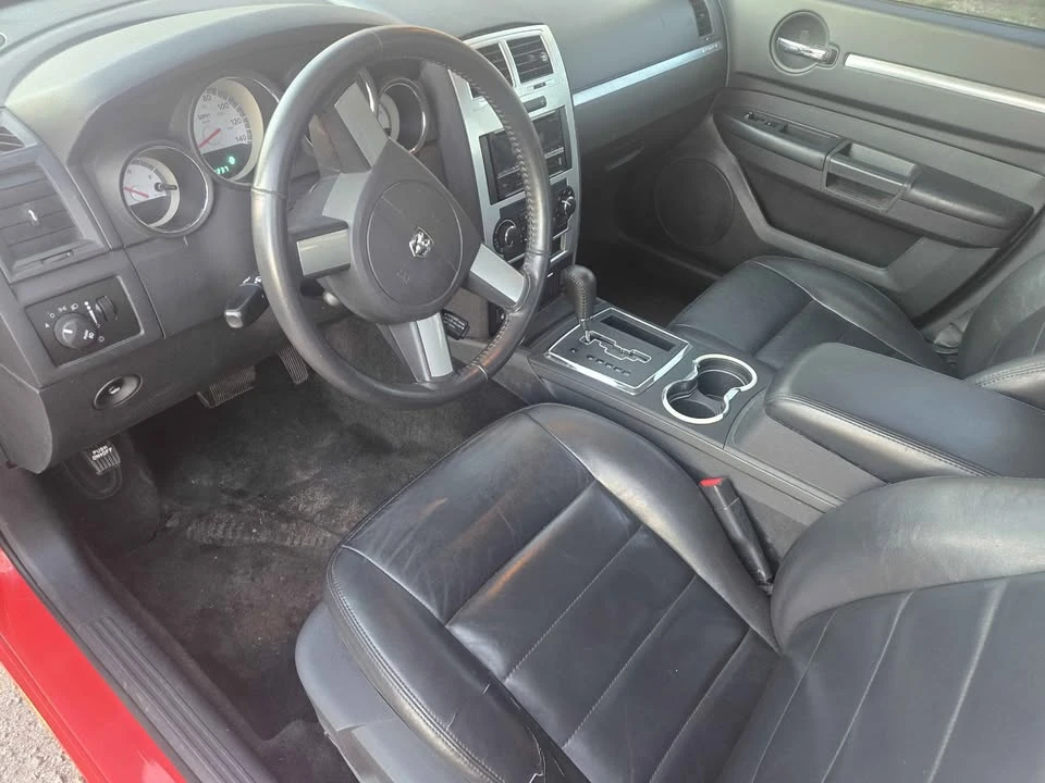 2010 Dodge Charger 6th Gen - Image 6 of 7