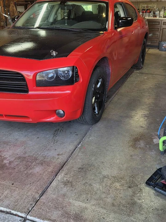 2010 Dodge Charger 6th Gen - Image 2 of 7