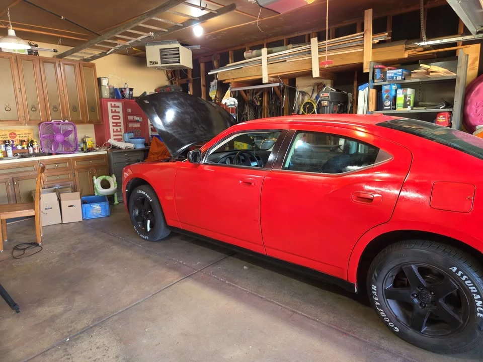 2010 Dodge Charger 6th Gen - Image 4 of 7