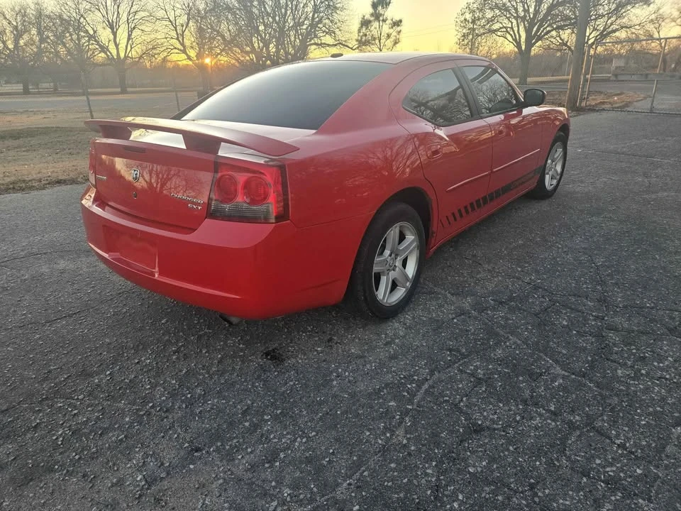 2010 Dodge Charger 6th Gen - Image 2 of 7