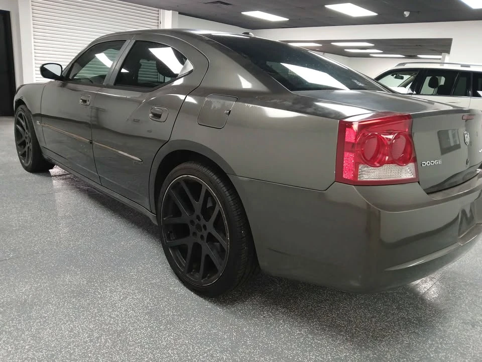 2010 Dodge Charger 6th Gen - Image 2 of 10