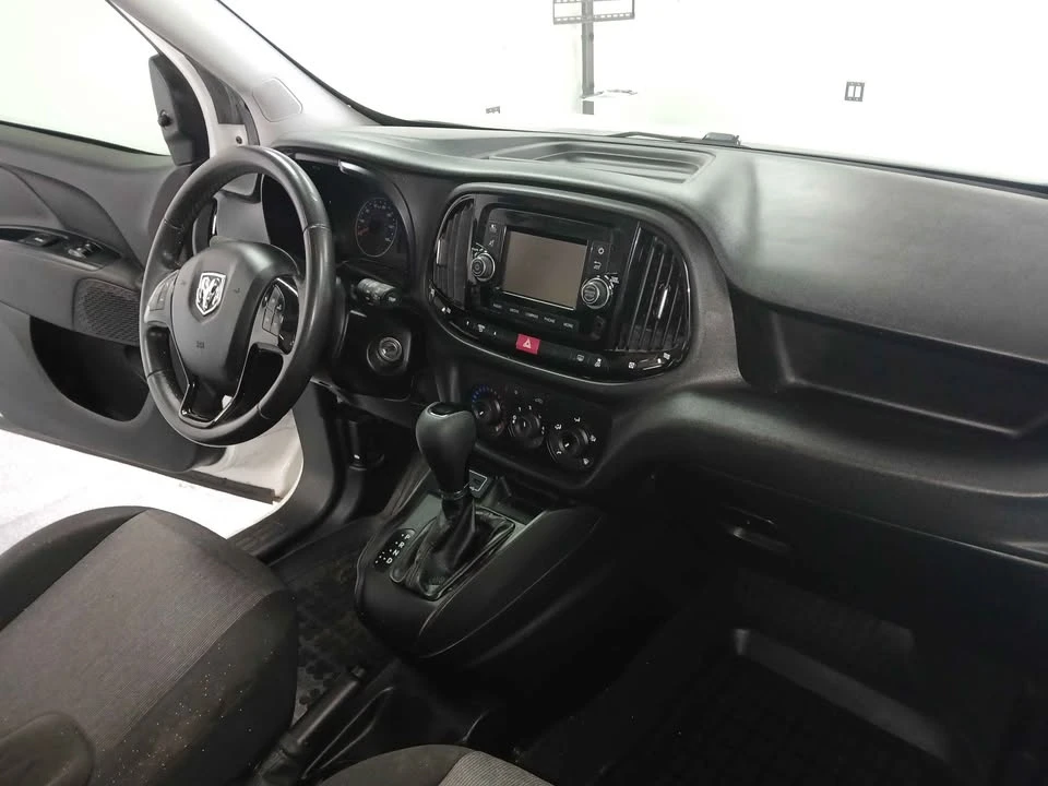 2010 Dodge Charger 6th Gen - Image 8 of 10