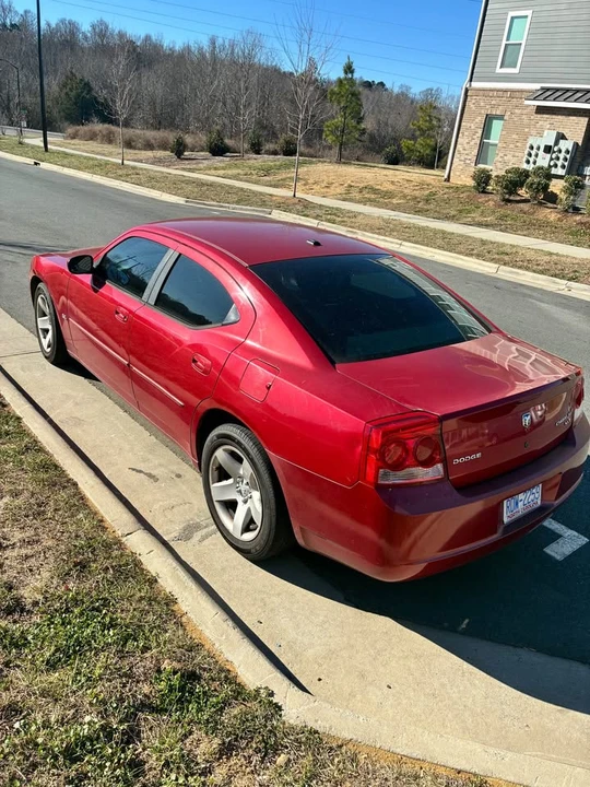 2010 Dodge Charger 6th Gen - Image 4 of 7