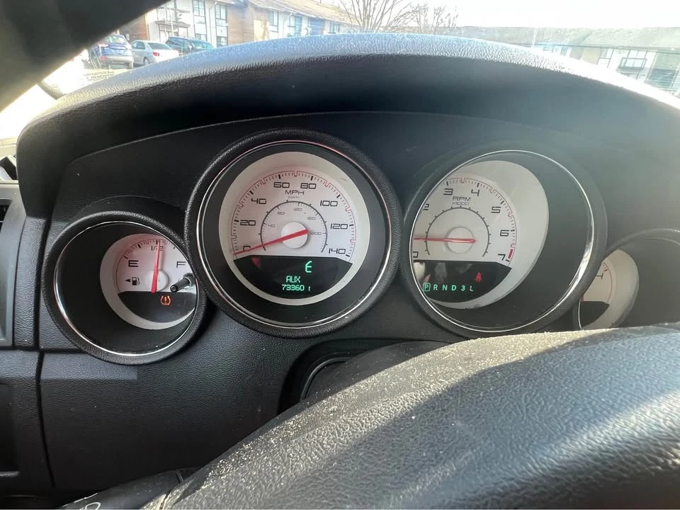 2010 Dodge Charger 6th Gen - Image 2 of 4