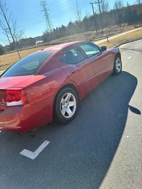 2010 Dodge Charger 6th Gen - Image 3 of 7