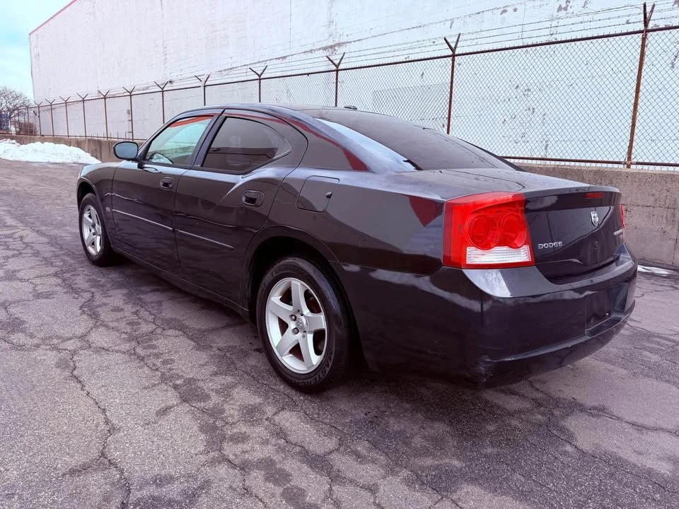2010 Dodge Charger 6th Gen - Image 9 of 13