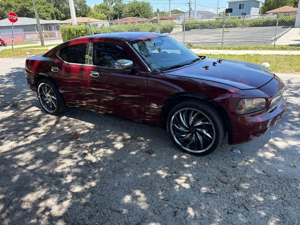 2010 Dodge Charger 6th Gen - Image 7 of 10