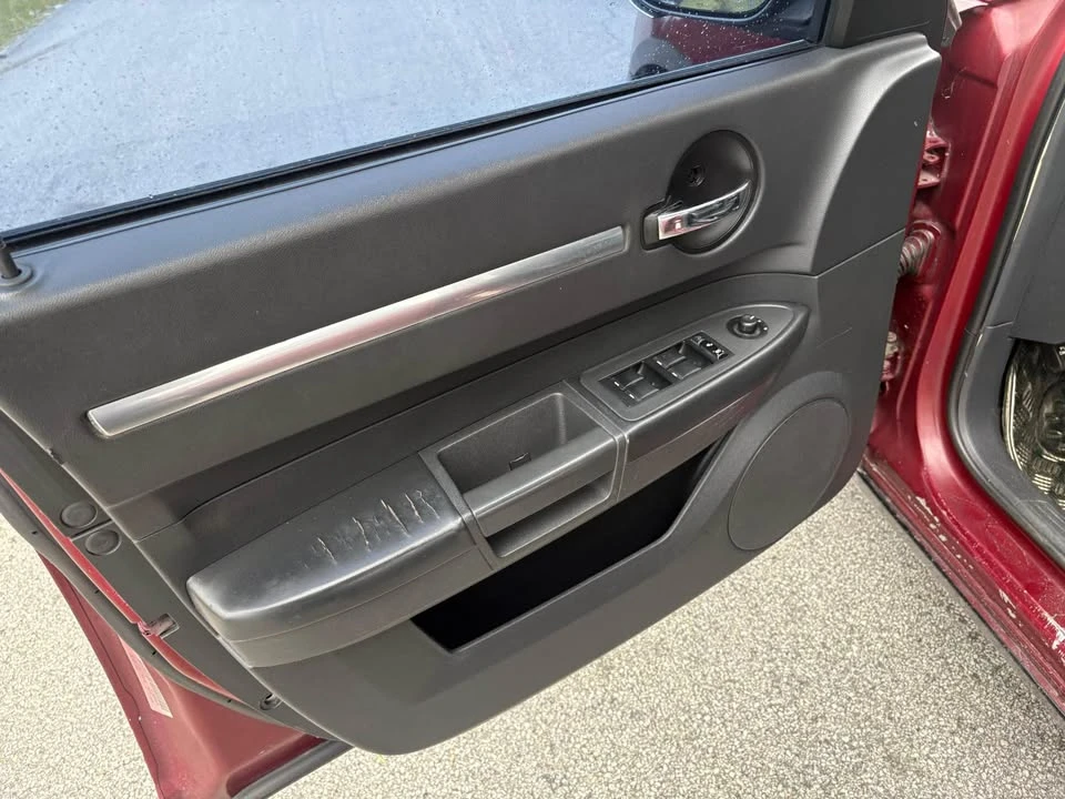 2010 Dodge Charger 6th Gen - Image 9 of 10