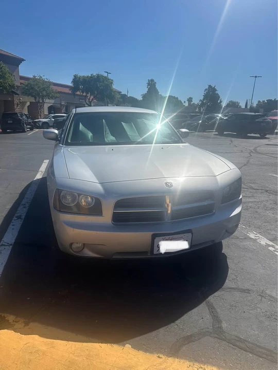 2010 Dodge Charger 6th Gen - Image 5 of 5