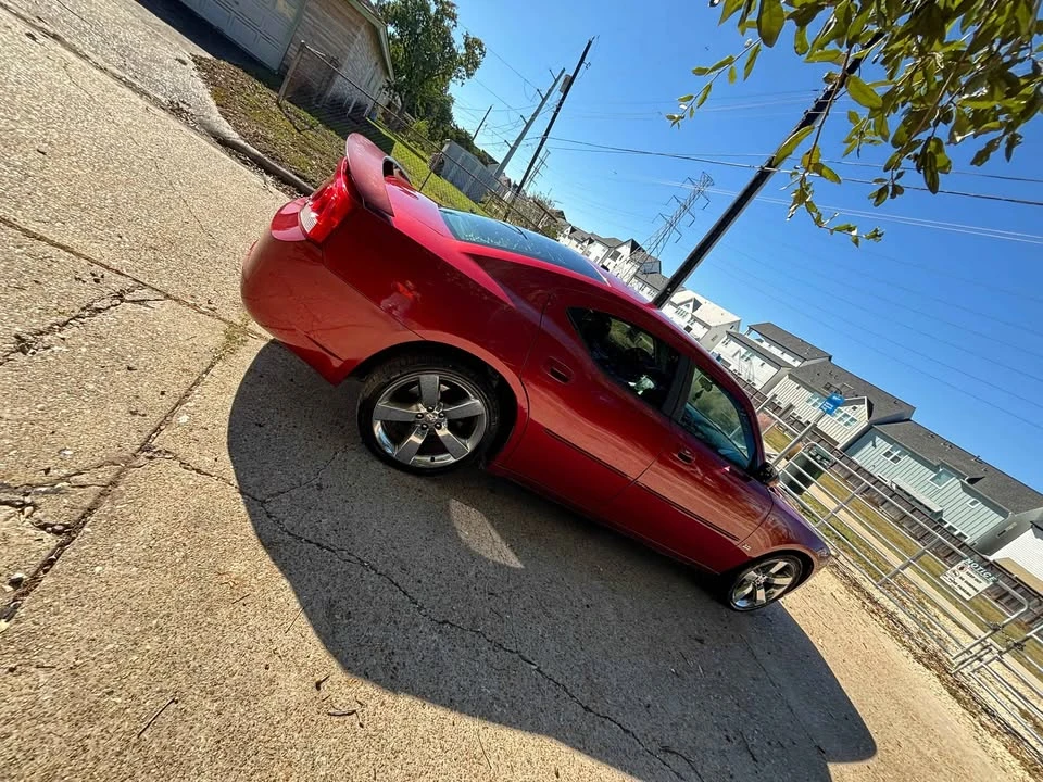 2010 Dodge Charger 6th Gen - Image 3 of 17