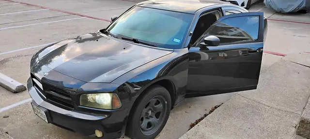 2010 Dodge Charger Sedan