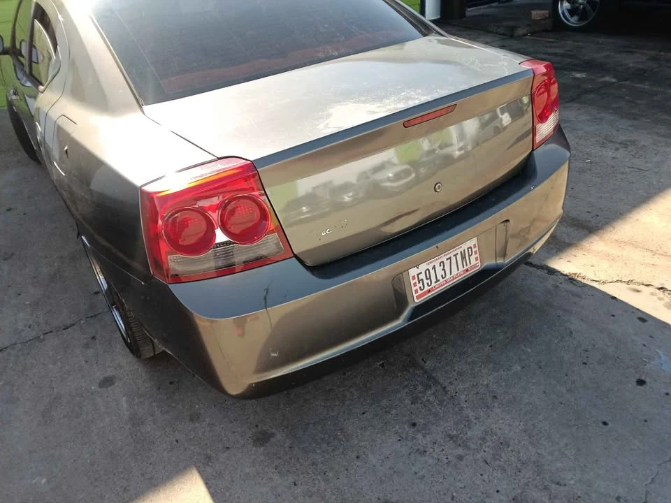 2010 Dodge Charger 6th Gen - Image 5 of 6