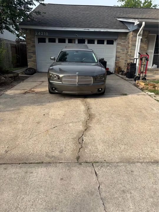 2010 Dodge Charger 6th Gen - Image 5 of 5