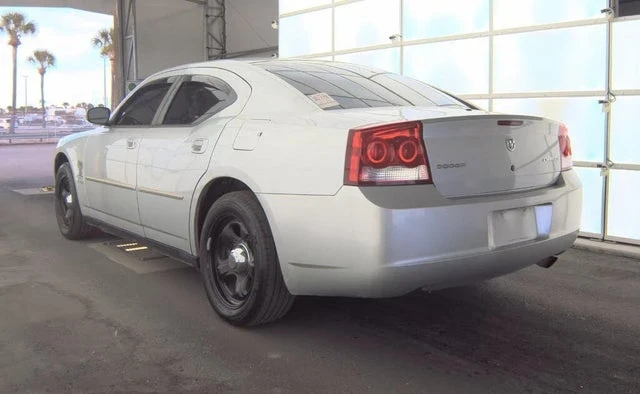 2010 Dodge Charger 6th Gen - Image 5 of 12