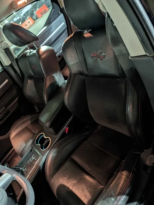 2010 Dodge Charger 6th Gen - Image 8 of 9