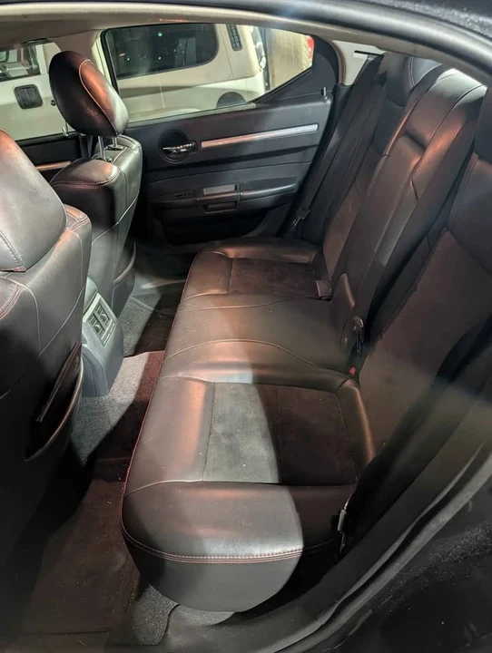 2010 Dodge Charger 6th Gen - Image 9 of 9