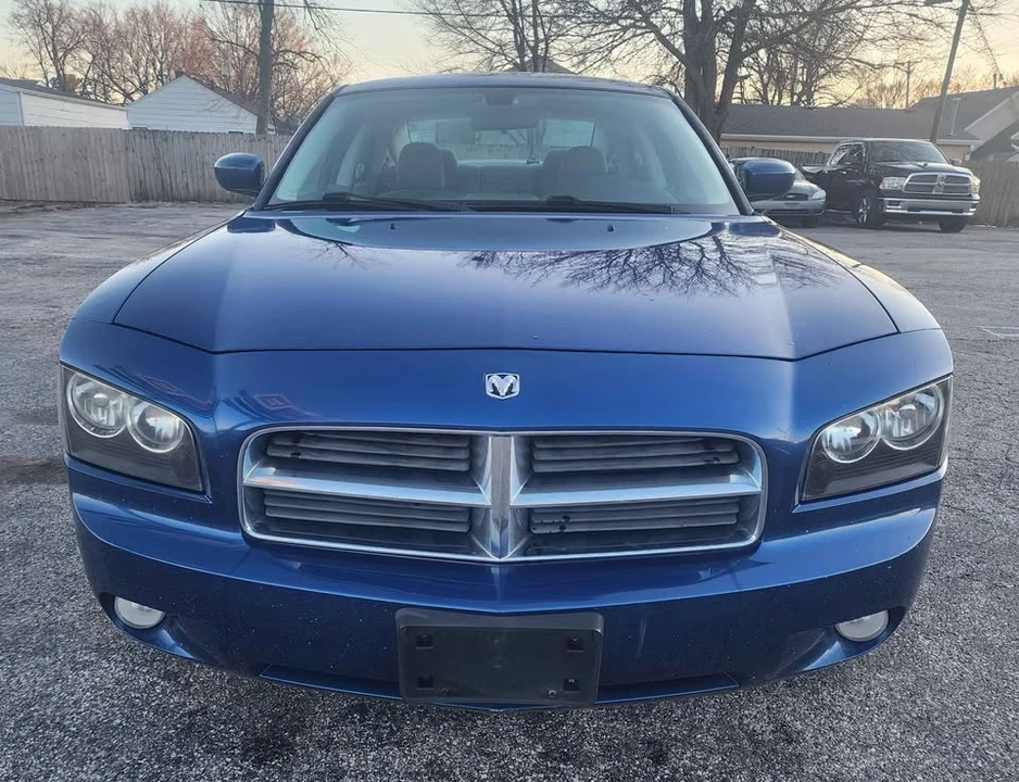 2010 Dodge Charger 6th Gen - Image 2 of 8