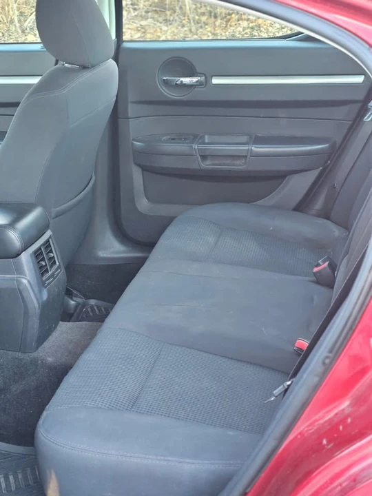 2010 Dodge Charger 6th Gen - Image 7 of 7