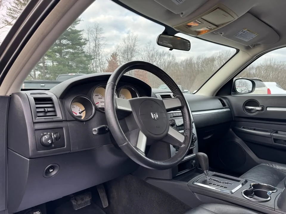 2010 Dodge Charger 6th Gen - Image 12 of 19