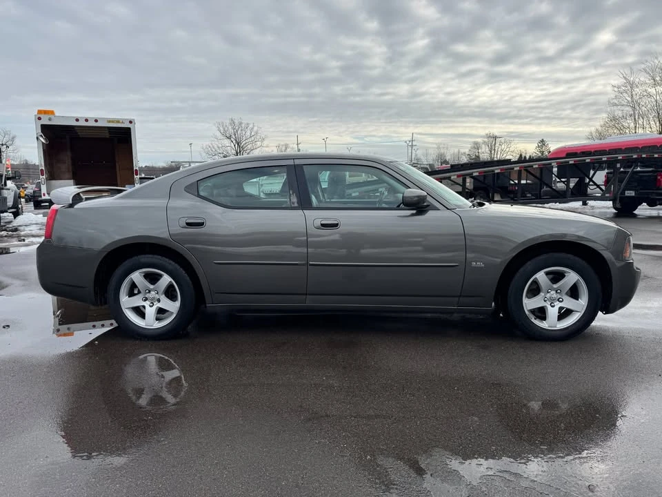 2010 Dodge Charger 6th Gen - Image 5 of 19