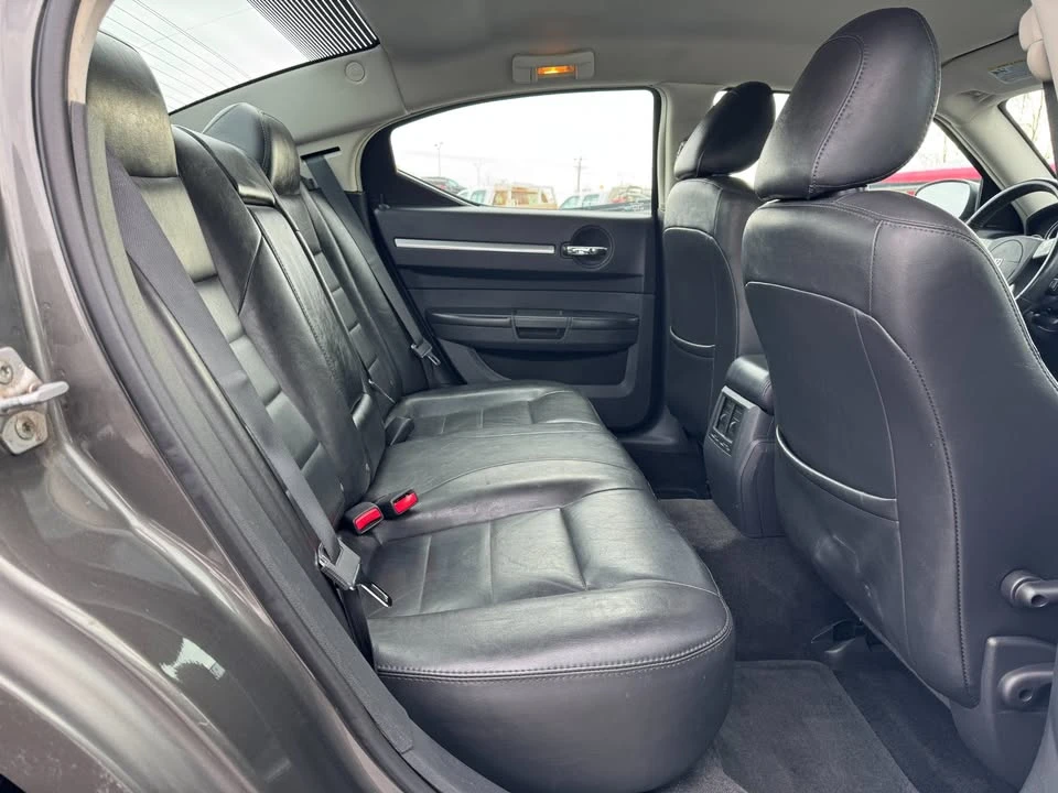2010 Dodge Charger 6th Gen - Image 15 of 19